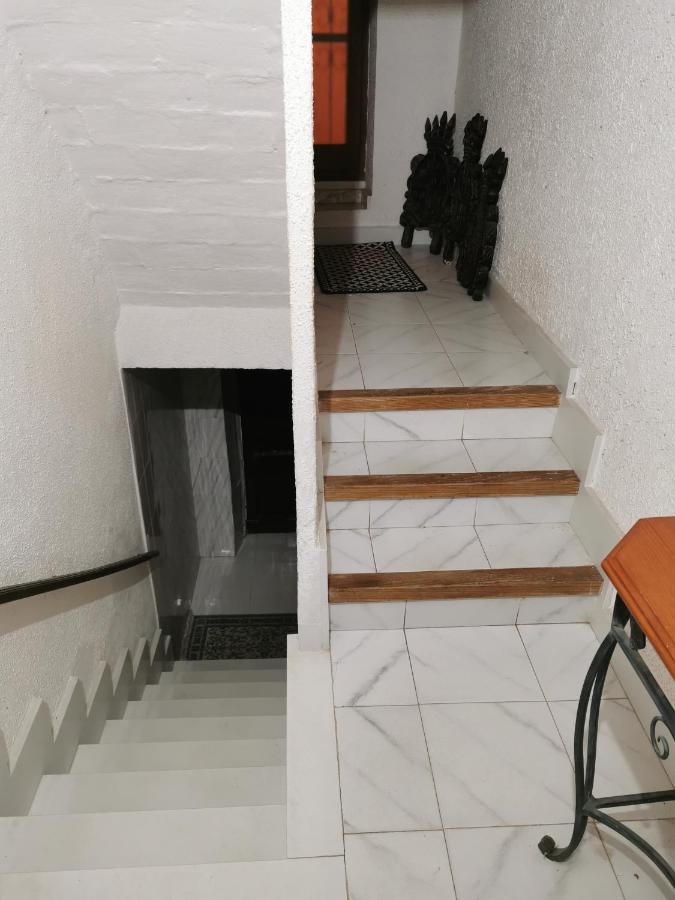 Apartment & Rooms Constanti Экстерьер фото